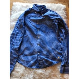 Abercrombie & Fitch button up Men’s Size Medium